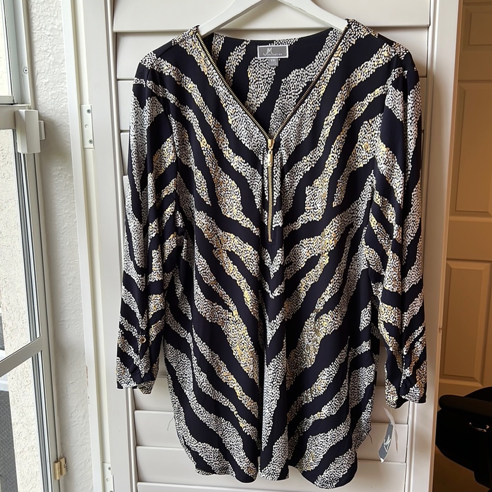JM Collection | Zip Front Gold Speck Zebraesque Tunic - Picture 4 of 11
